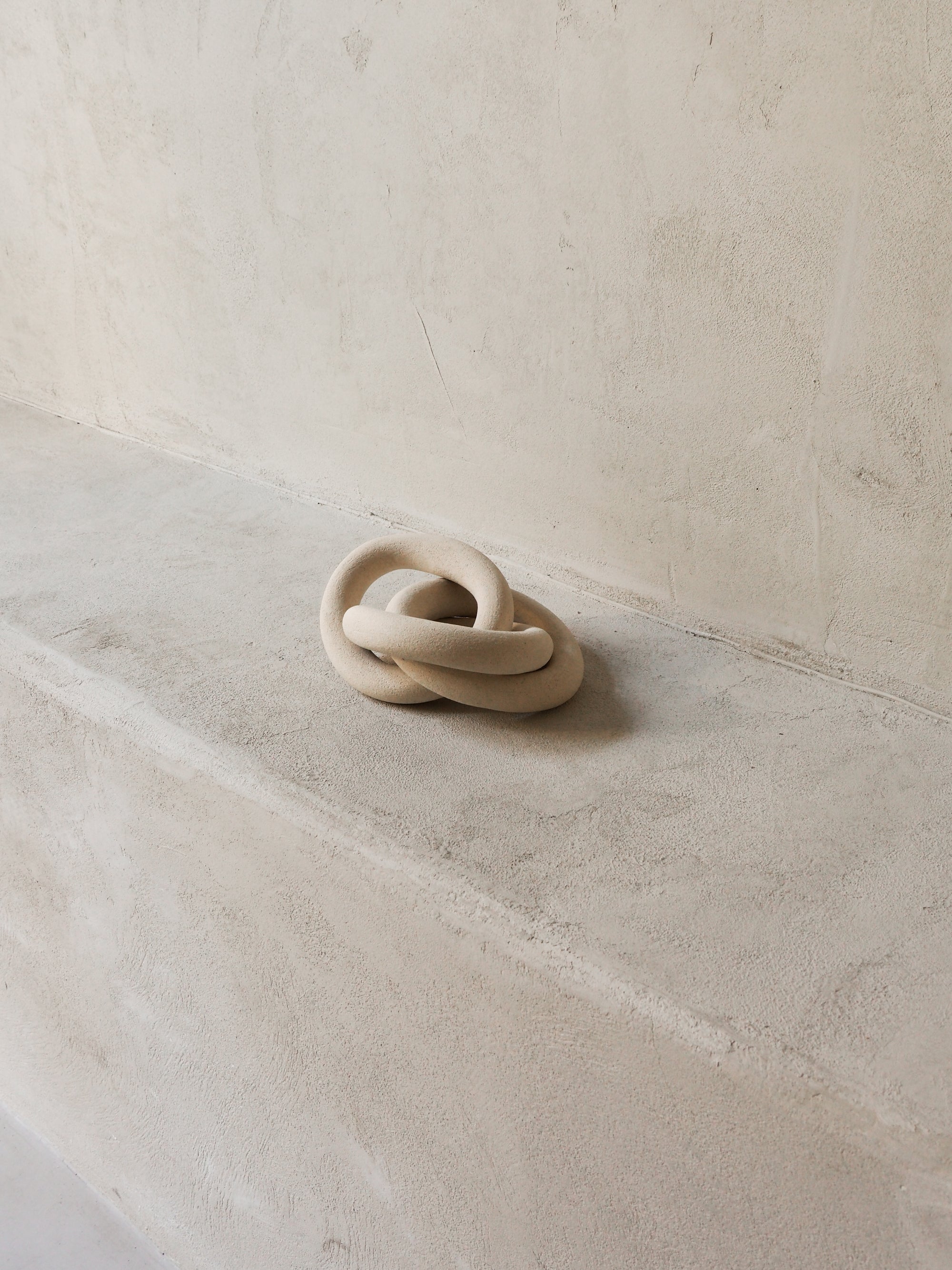 MARBLE RING SCULPTURE