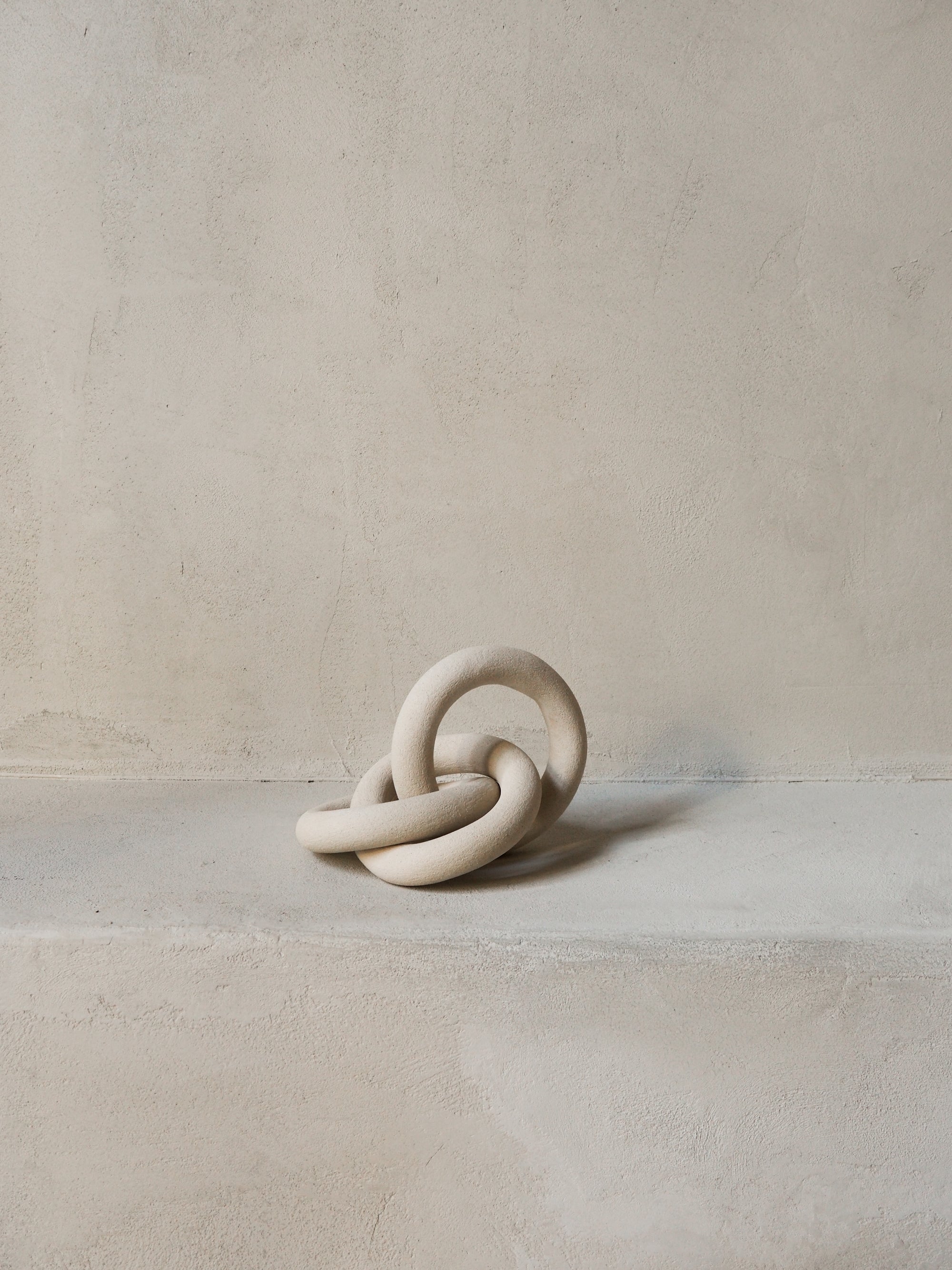 MARBLE RING SCULPTURE